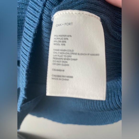 OAK + FORT long button up cardigan excellent condition Medium - Picture 7 of 7